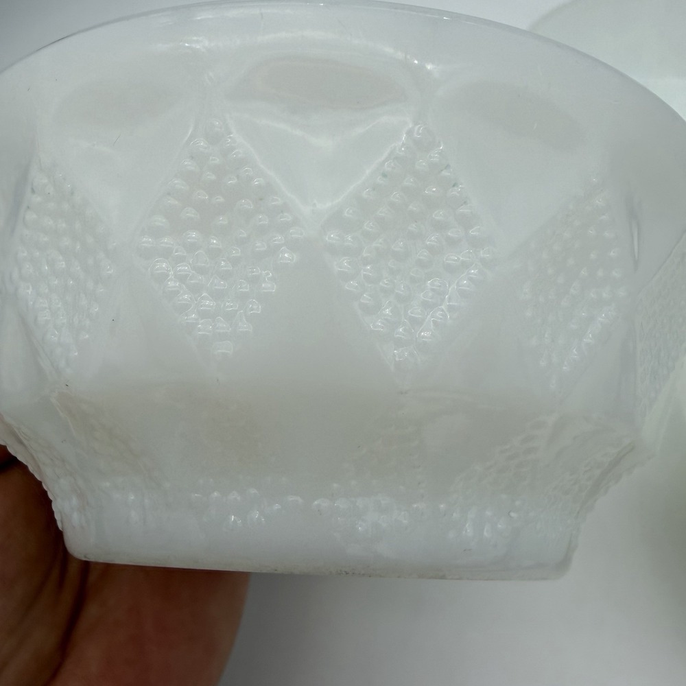 Vtg Fire-King Bowl Kimberly Diamond Pattern 5" White Milk Glass Set 3 Read